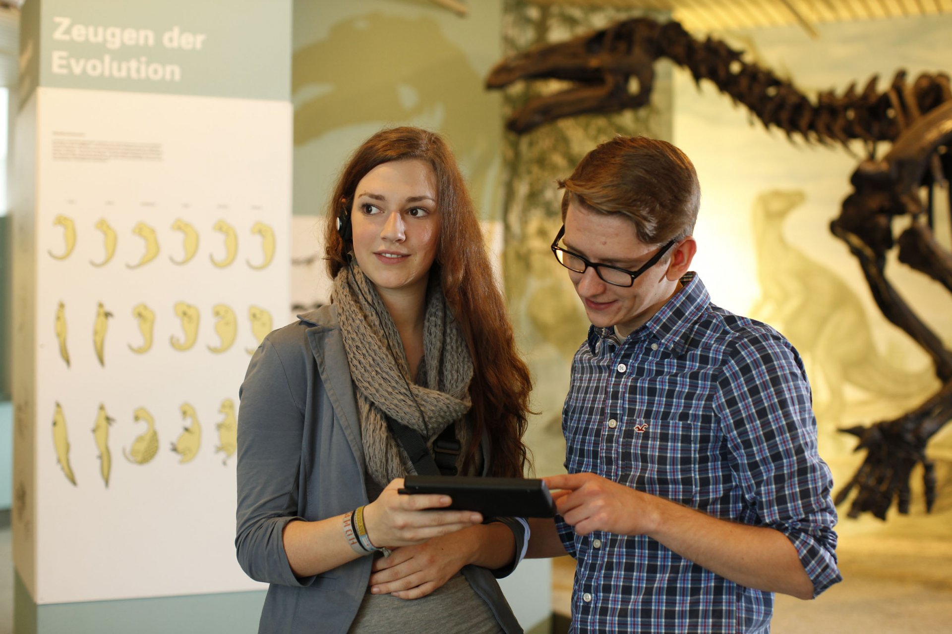 Gestresse H&auml;nde der G&auml;rtnerinnen.