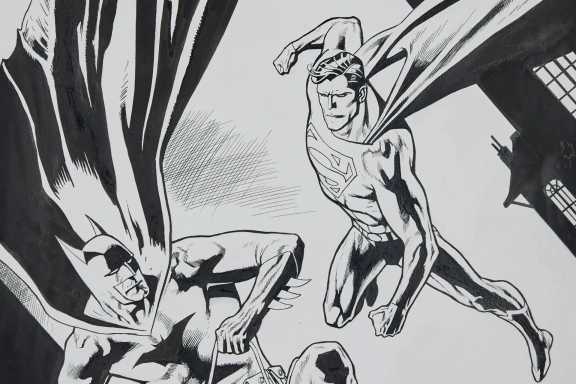 Tuschezeichnung von Batman und Superman vom Künstler Kevin Nowlan
